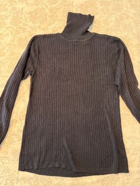 Valerie Stevens Black Silk Ribbed Turtleneck L